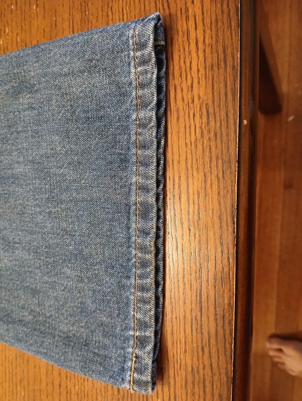 Levis 527 34x30 Like New - Picture 6 of 7